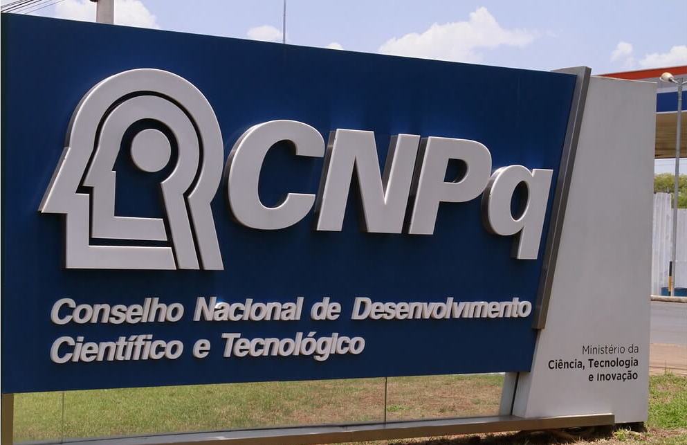 Docentes do PPG Geoquímica são contemplados com Bolsa de Produtividade em pesquisa do CNPq